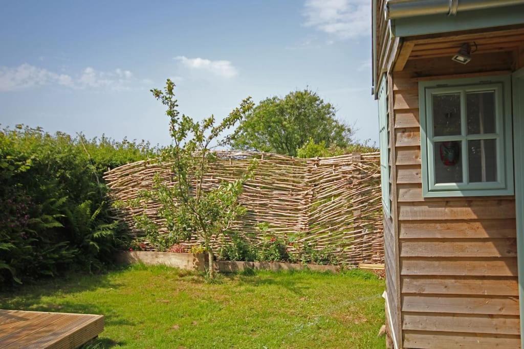 Tiny House On Isolated Farm By The Cornish Coast Villa Bude Exterior foto